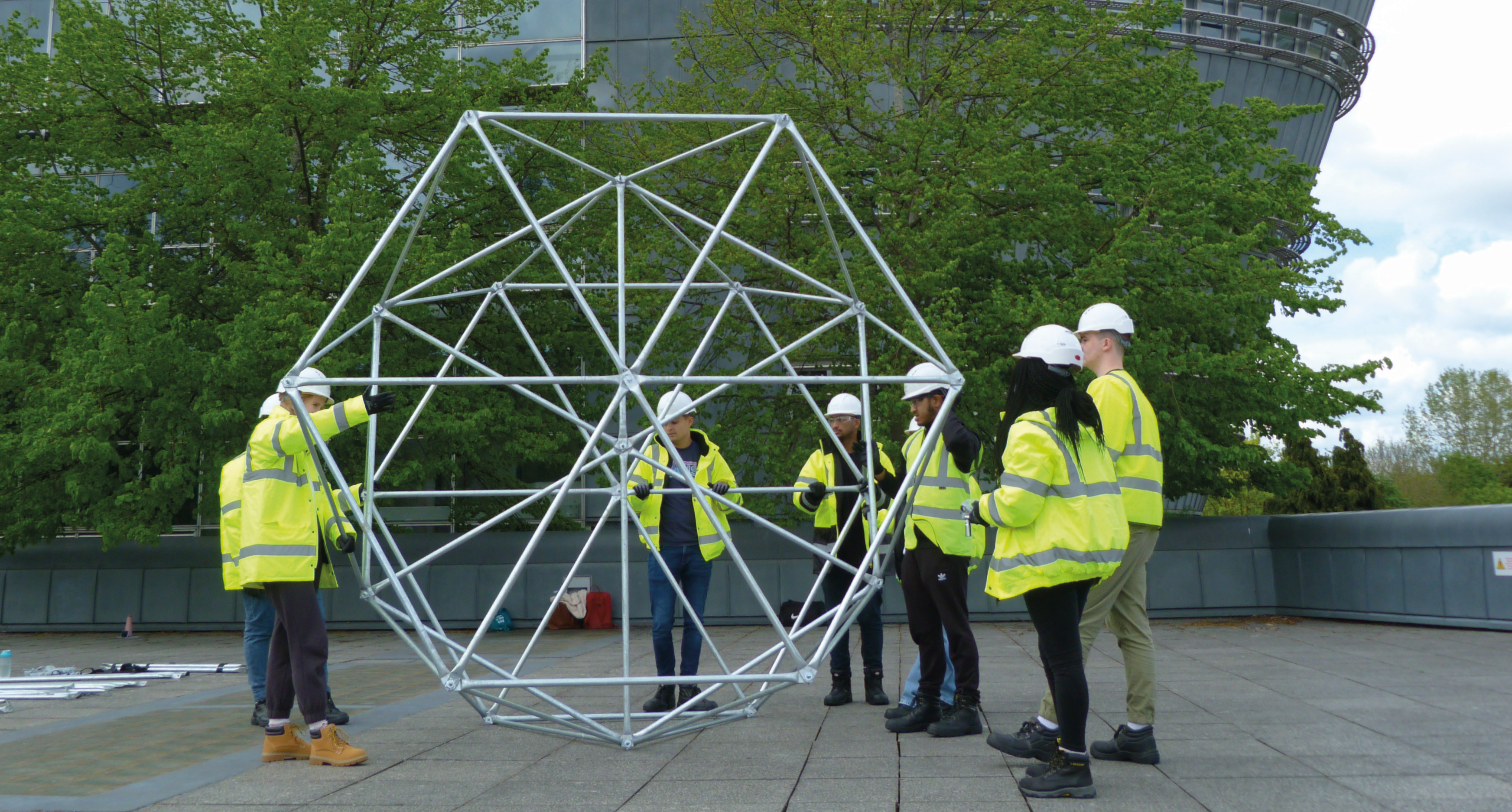 Projeto DAD: modelos físicos em escala real como ferramenta de ensino de estruturas